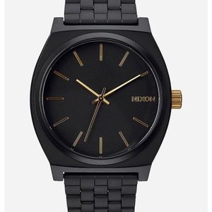 Nixon Time Teller Watch